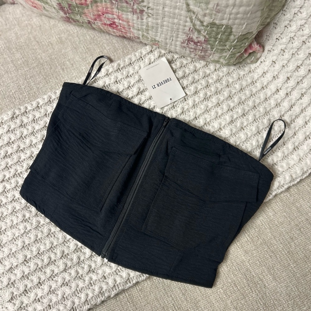 Forever 21 Black Strapless Crop Top - Picture 4 of 4
